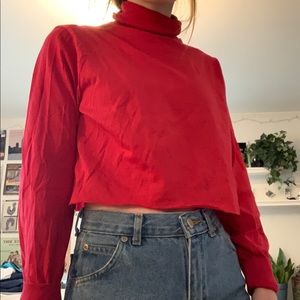 🍋Cropped Red Turtleneck
